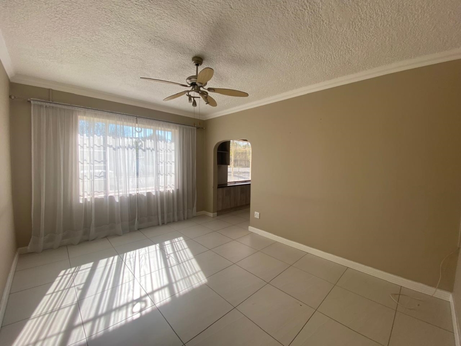 2 Bedroom Property for Sale in Belgravia Northern Cape